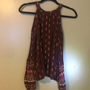 Long sleeve cold shoulder shirt